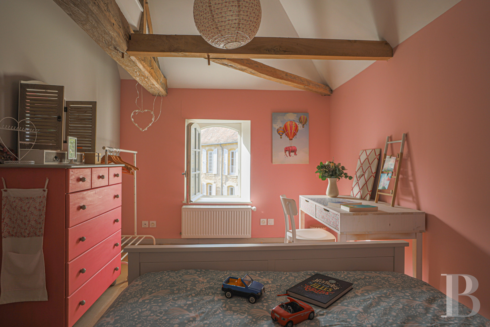 En Normandie, à Falaise, une maison des 17e et 18e siècles au cœur d’un quartier historique - photo  n°28